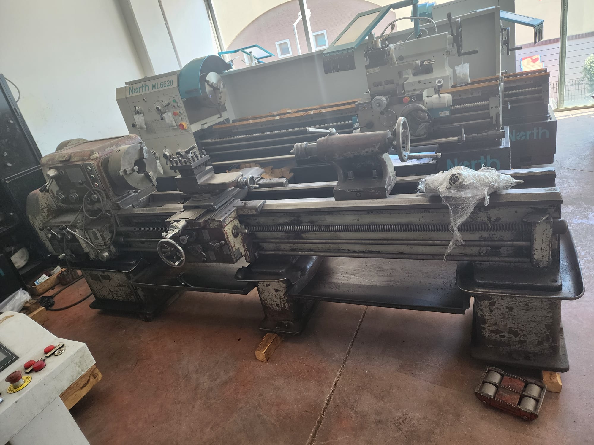 POLONYA TARNOW TORNA TEZGAHI (550x2000)